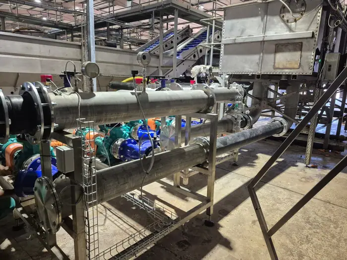Fabricated manifold and instrumentation